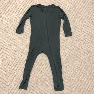 Kyte Baby 2T Pajamas Green
